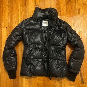 SAM. Women's Black Puffer Jacket